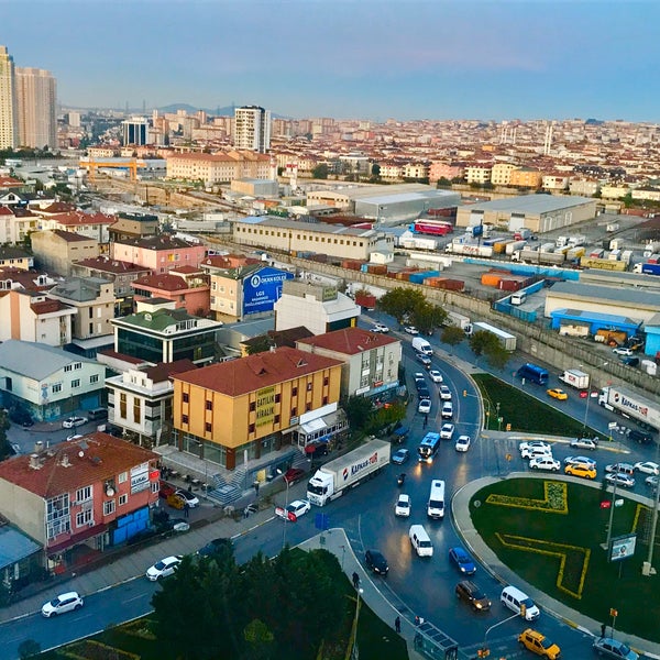 10/10/2019 tarihinde Özgür K.ziyaretçi tarafından DoubleTree by Hilton Istanbul Atasehir Hotel &amp; Conference Centre'de çekilen fotoğraf