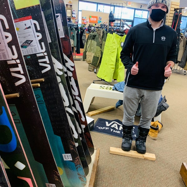 Alpine Ski Shop Ski Store in Fairfax