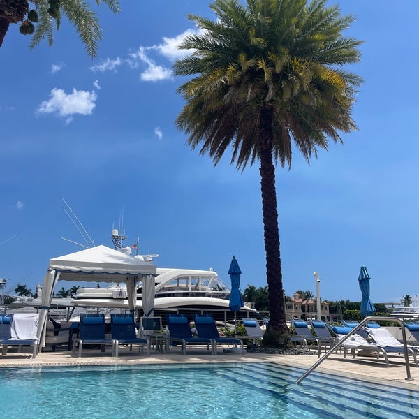 The Pool at Admiral's Cove Admiral's Cove 1 tip