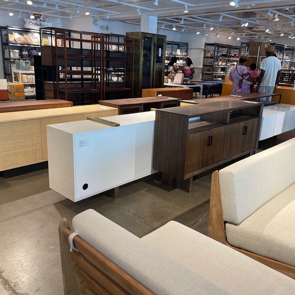 Crate & Barrel Furniture and Home Store in Alexandria