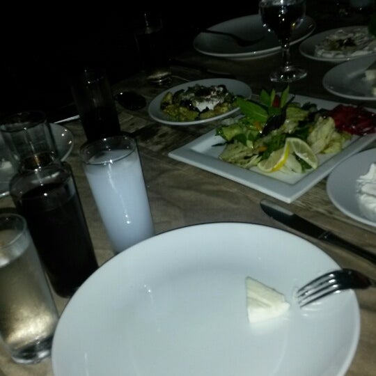 Photo taken at Shominne | Restaurant Lounge Bar by Şirin E. on 8/22/2014