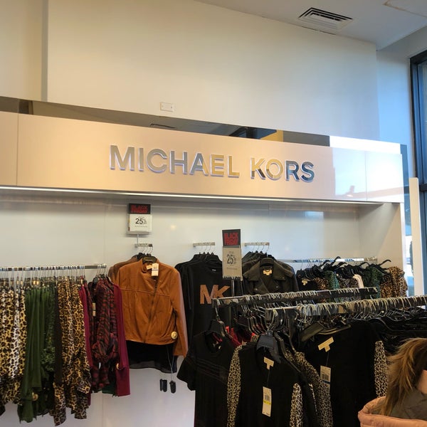 Macy's factory 2024 outlet near me