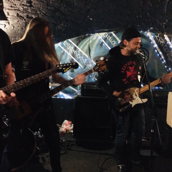 Бар молот. Бар молотов тамбов. Рок бар молотов тамбов. Бар молот. Бар молот.