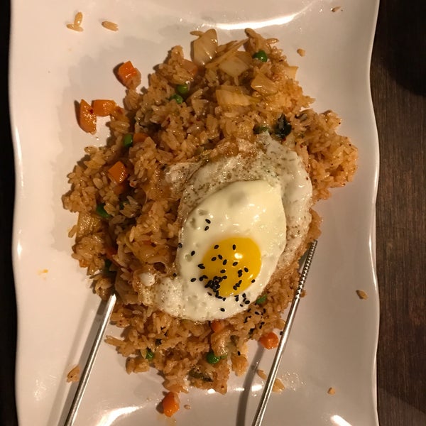 Photo taken at Chili &amp; Sesame Korean Kitchen by Qays P. on 10/2/2016