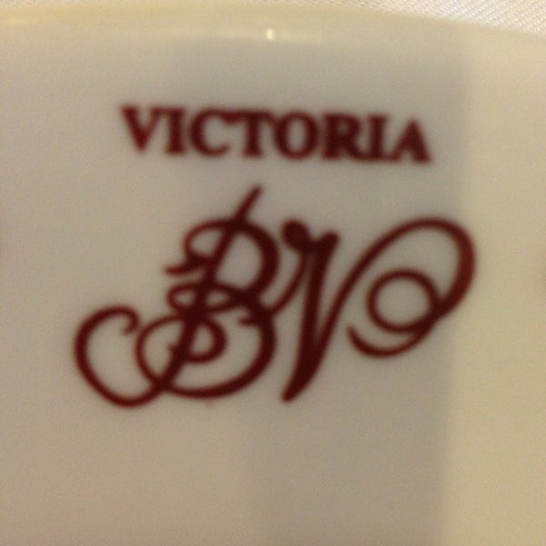5/1/2013 tarihinde Luciana R.ziyaretçi tarafından Brasserie Victória'de çekilen fotoğraf
