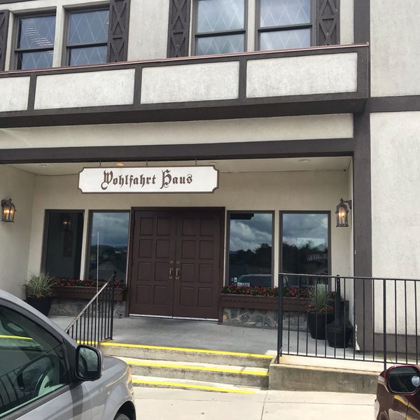 Wohlfahrt Haus Dinner Theatre Theater