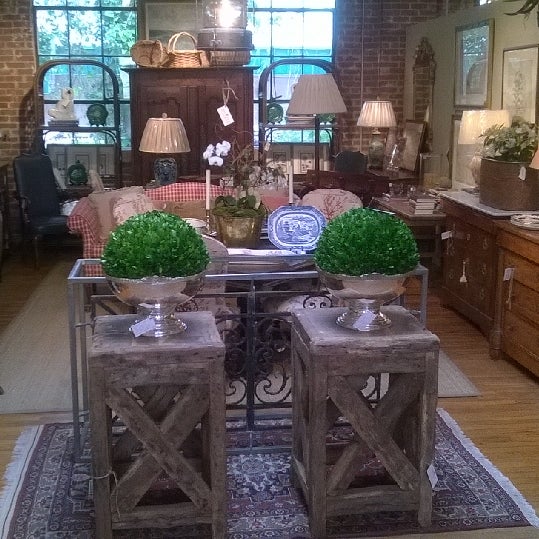 Peachtree Battle Antiques & Interiors