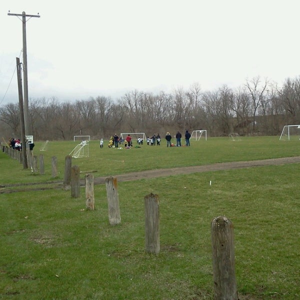 Broad field. Broad field