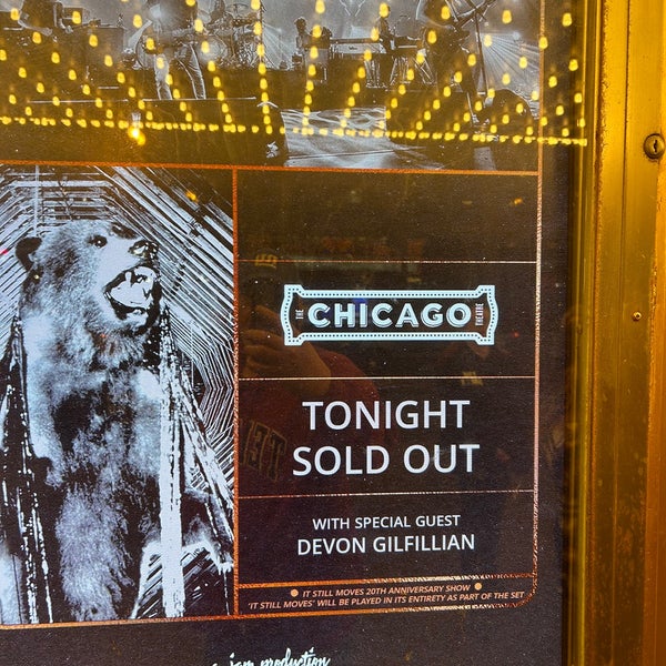 Foto scattata a The Chicago Theatre da Howard K. il 11/13/2023