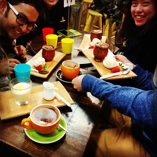 Photo taken at The Choc Pot by Chung H. on 5/3/2014