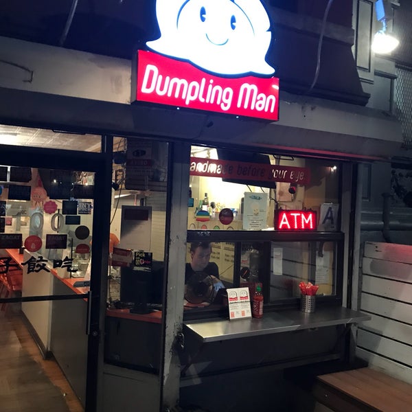 Photo taken at Dumpling Man by Koichi N. on 8/7/2018