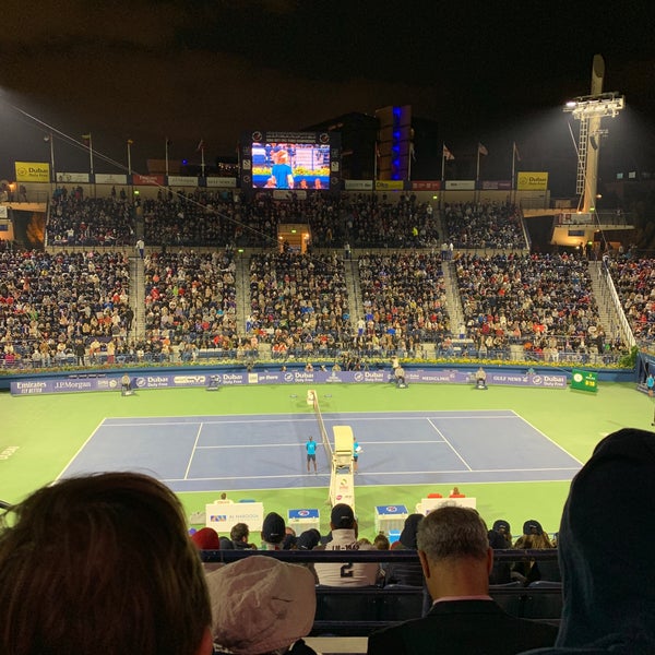 รูปภาพถ่ายที่ Dubai Duty Free Dubai Tennis Championships โดย Abdullah N. เมื่อ 3/2/2019