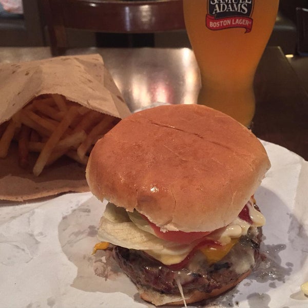 7/16/2015에 rikimaru님이 Burger Joint에서 찍은 사진