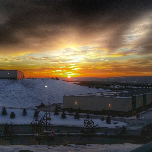 Photos at Lowes RDC 1449 200 Centerpoint Blvd