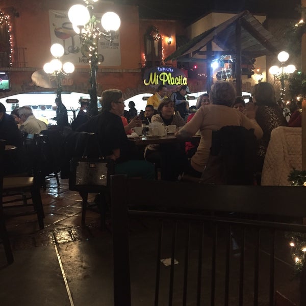 12/29/2016 tarihinde Gladys M.ziyaretçi tarafından Restaurante Hacienda Campanario'de çekilen fotoğraf