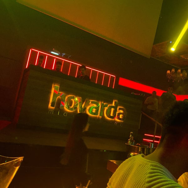 2/5/2022にERDEMがHovarda Clubで撮った写真