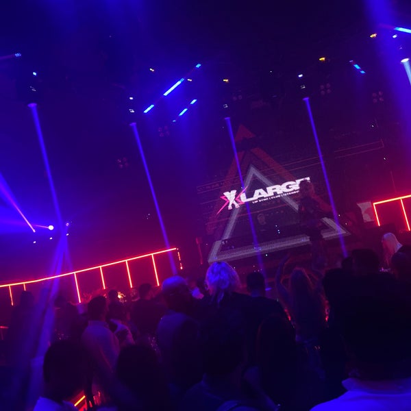 Photo taken at XLarge Club İstanbul by ERDEM on 1/8/2022