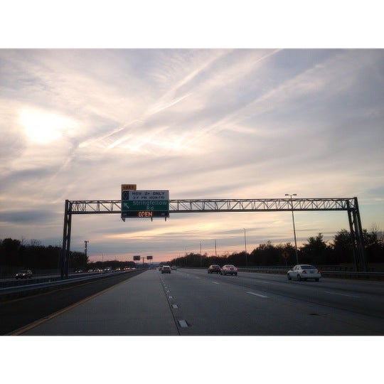 Photos at I-66 Exit 52 - US 29 to SR 28 S / Centreville - 2 tips