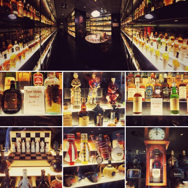 Photo taken at The Scotch Whisky Experience by Dehron H. on 7/4/2023