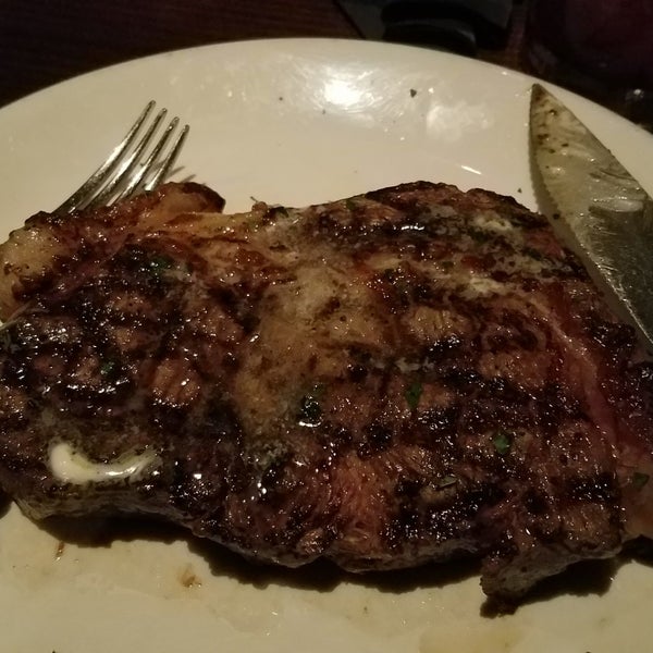 Photo taken at Vince Young Steakhouse by Dehron H. on 11/18/2017