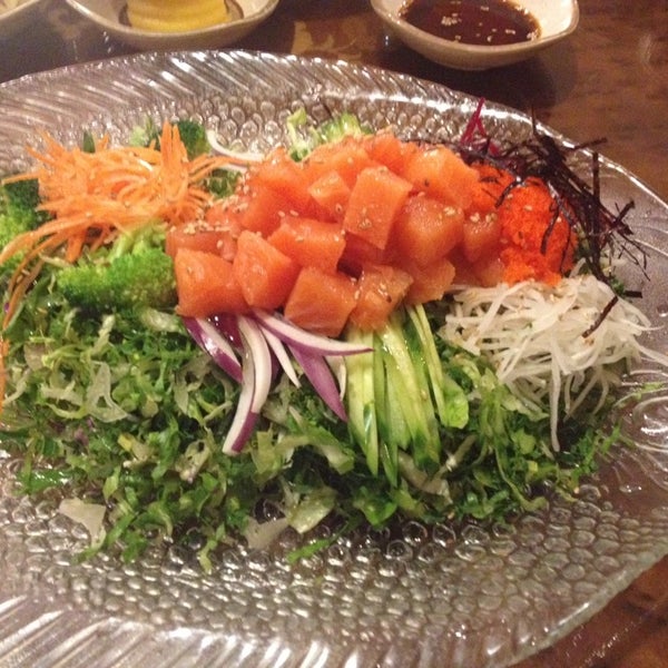 Снимок сделан в Song Cook&#39;s Authentic Korean Restaurant пользователем Jen 2/23/2014