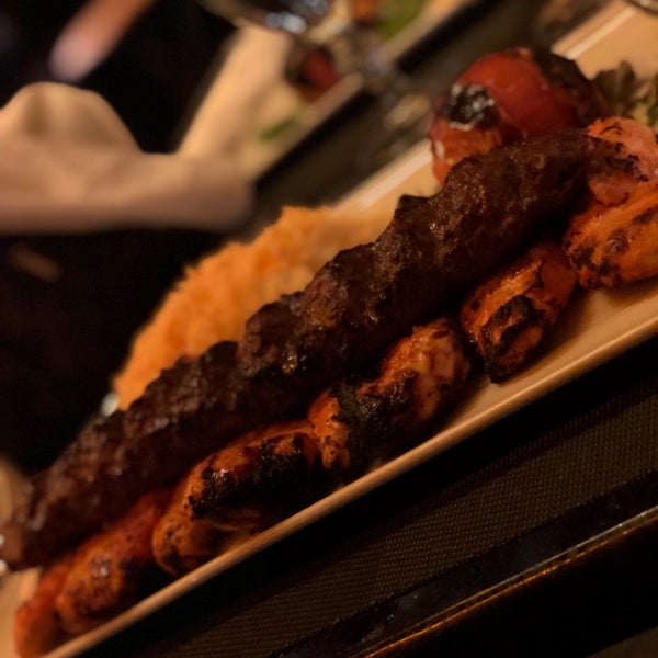 Foto diambil di Bandar Restaurant oleh S3eed pada 6/15/2019