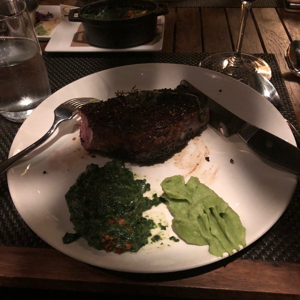 1/25/2018 tarihinde Taki 0.ziyaretçi tarafından BLT Steak'de çekilen fotoğraf