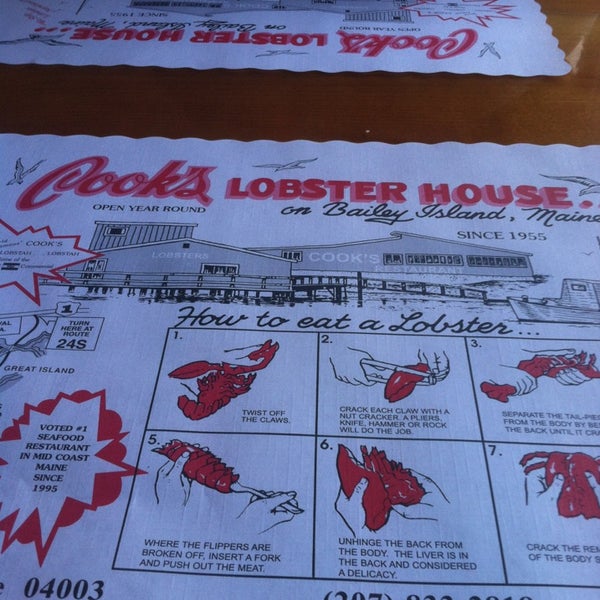 7/15/2013에 Bonni B.님이 Cook&#39;s Lobster House에서 찍은 사진