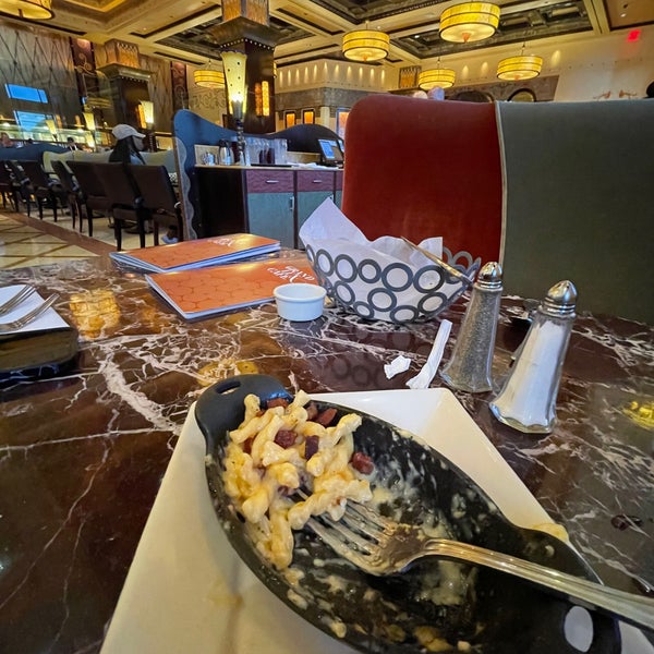 Grand Lux Cafe American Restaurant