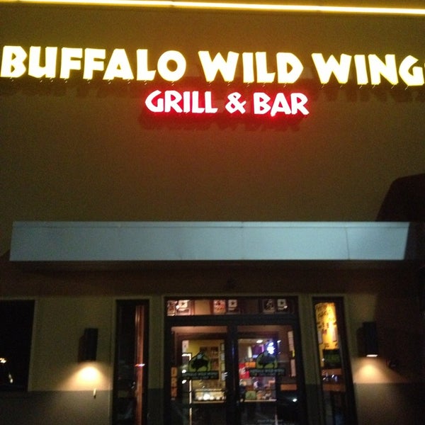 Buffalo Wild Wings Wings Joint in Arlington