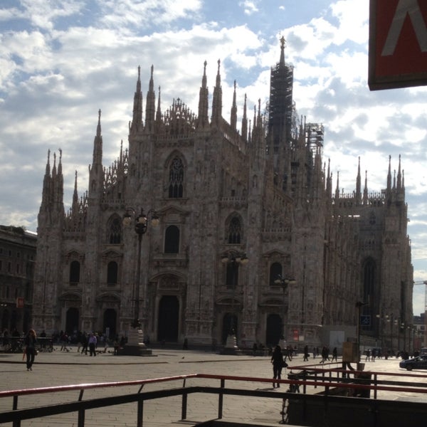 Photo taken at Piazza del Duomo by Arianna M. on 5/15/2013