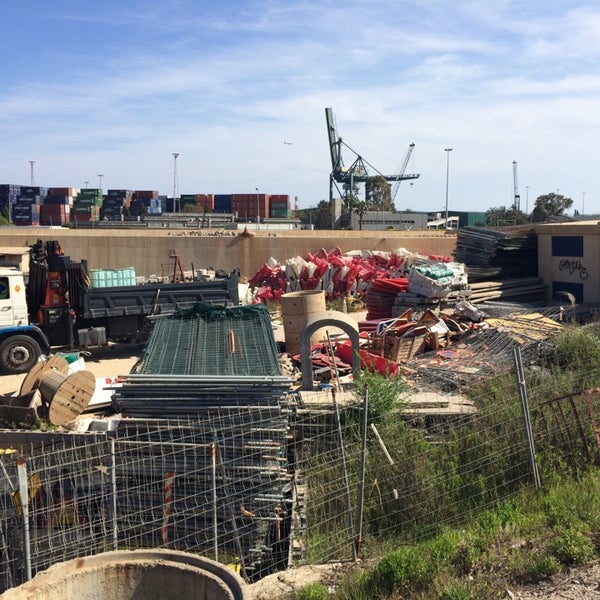 Depósito de contenedores Martainer Pier in SantsMontjuïc