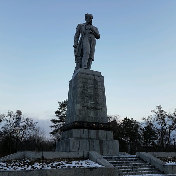 Памятник шевченко в санкт петербурге
