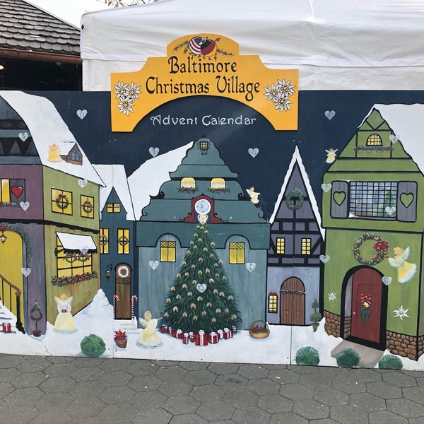 Foto scattata a Christmas Village in Baltimore da Tony C. il 11/18/2018