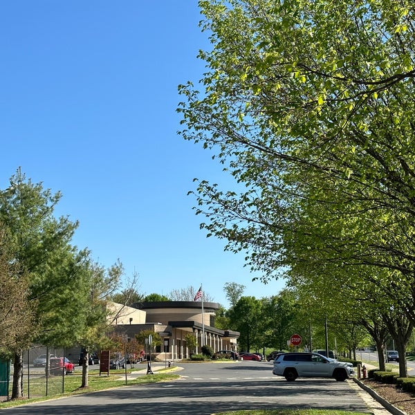 Herndon Community Center Community Center in Herndon