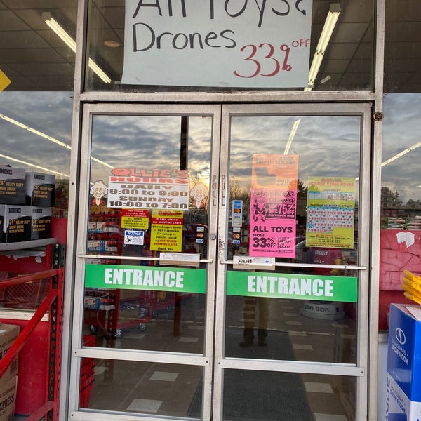 Ollie's Bargain Outlet Outlet Store