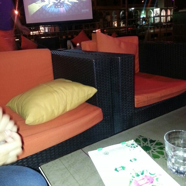 Das Foto wurde bei Vivid Restaurant &amp; Cafe Lounge von Lubna am 7/28/2013 aufgenommen
