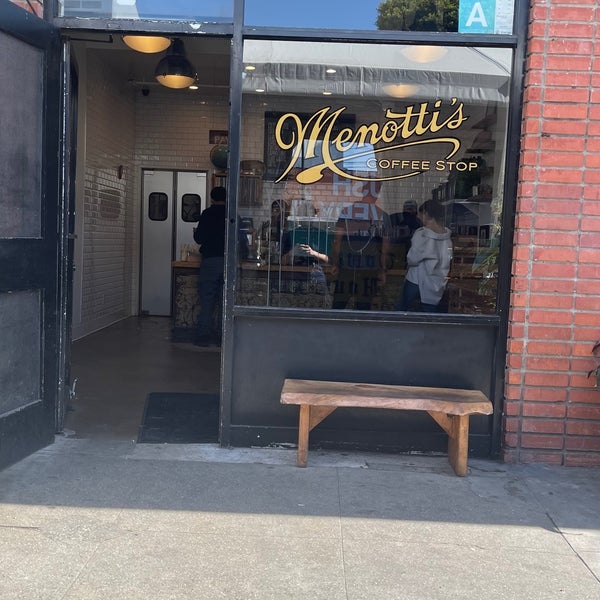 Photo taken at Menotti&#39;s Coffee Stop by M R. on 3/13/2022