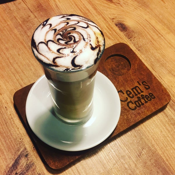 Das Foto wurde bei Cem&#39;s Coffee &amp; Tea House von Cem&#39;s Coffee &amp; T. am 12/19/2019 aufgenommen