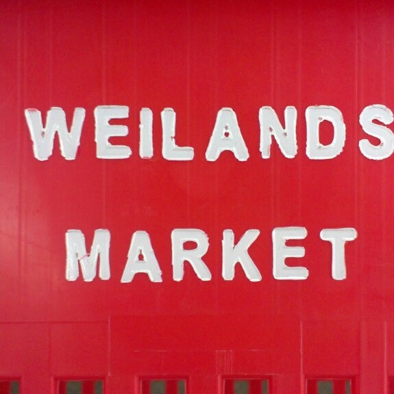 Photo prise au Weiland&#39;s Market par Eric J. le4/17/2013