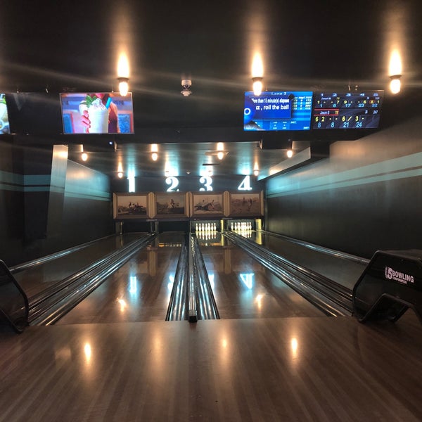 Photos at Punch Bowl Social 24 tips from 2525 visitors