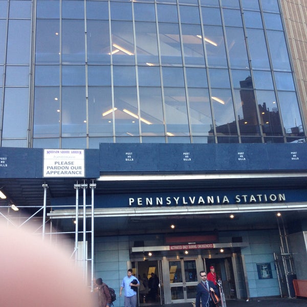 Das Foto wurde bei New York Penn Station von Doss P. am 5/7/2013 aufgenommen