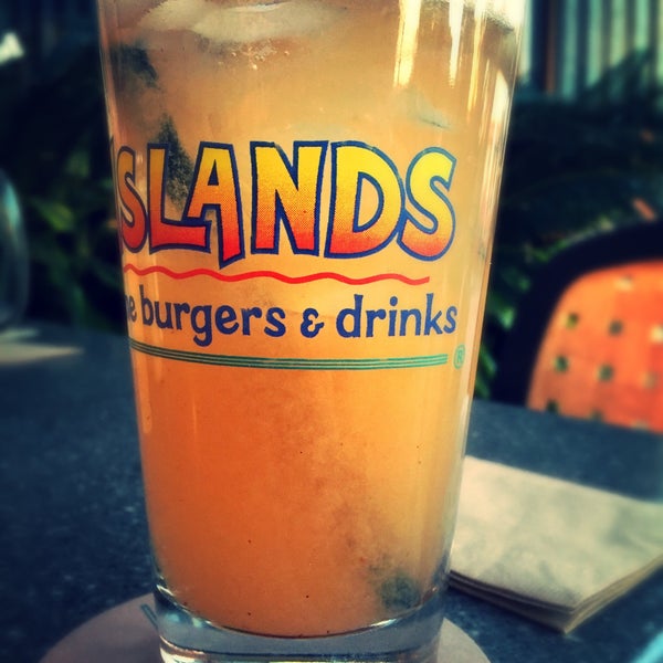 Photo taken at Islands Restaurant by Chad K. on 3/7/2015