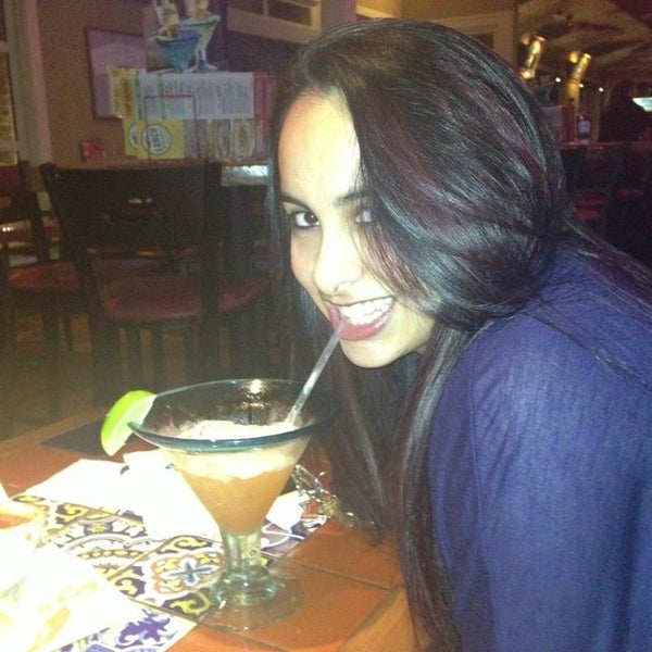 Photo taken at Chili&#39;s Grill &amp; Bar by Briscilla A. on 5/29/2013