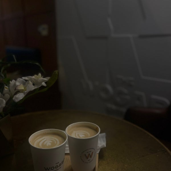 Photo taken at Wogard Coffee Roasters by Abdüllaziz .. on 9/11/2022
