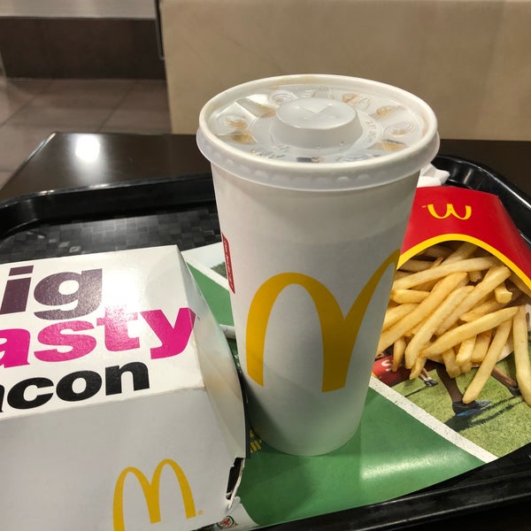 Photo prise au McDonald&#39;s par Nino M. le9/20/2018