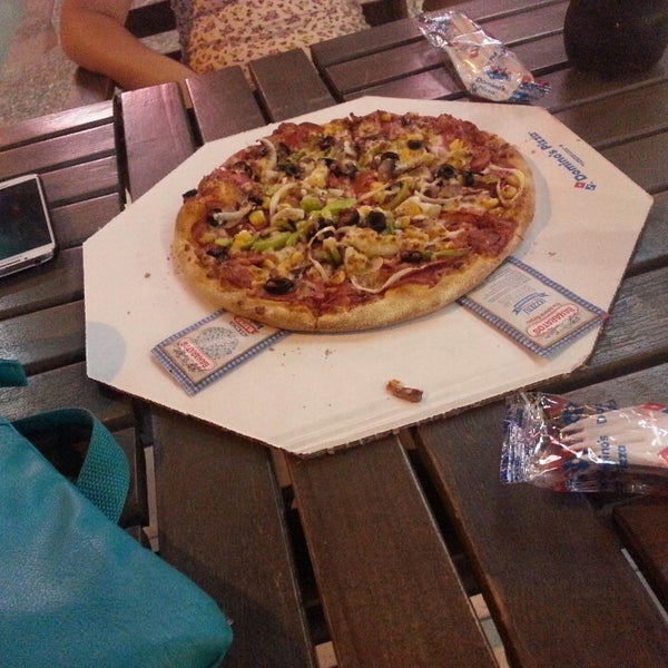 dominos pizza çiğli
