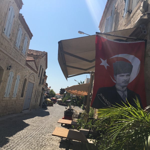 Photo taken at Bay Sako Alaçatı by Dilara S. on 8/30/2016