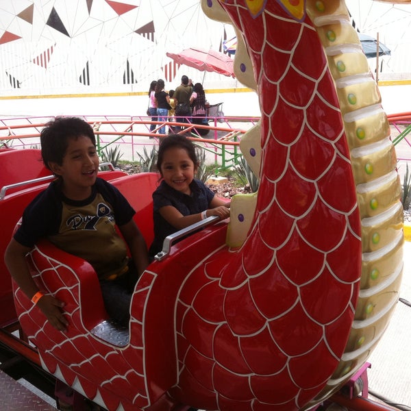 Das Foto wurde bei Feria de Puebla von Vane G. am 5/11/2013 aufgenommen