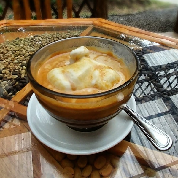 Try the affogato!